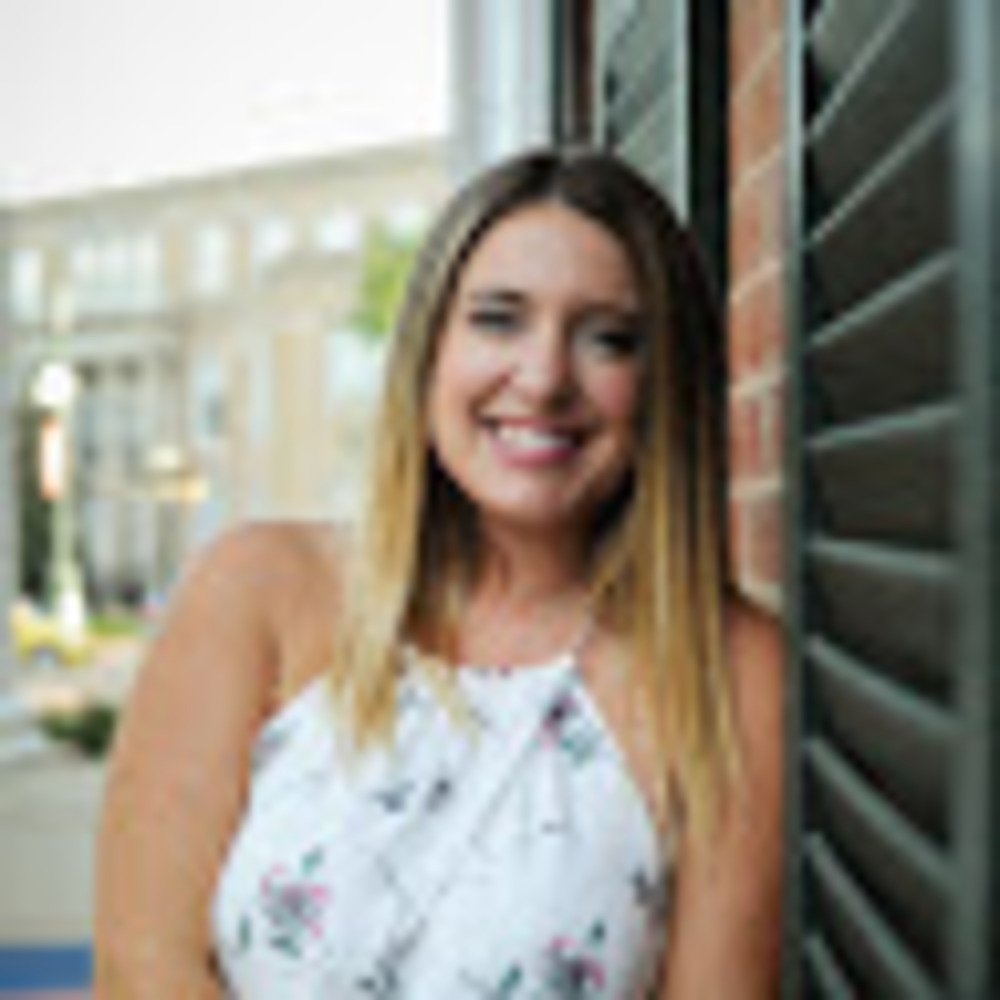 Meet your Posher, Christina